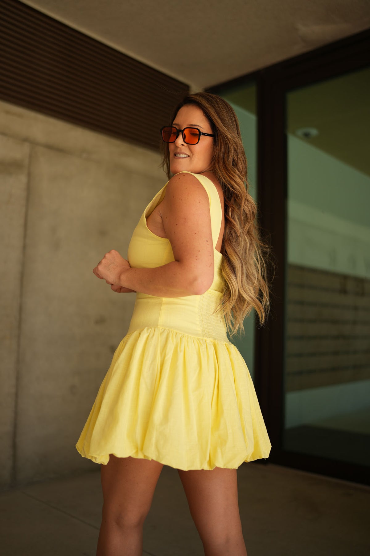 VESTIDO CURTO ABALONADO